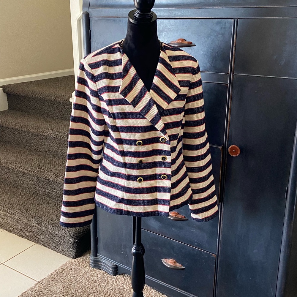 CAbi blazer
